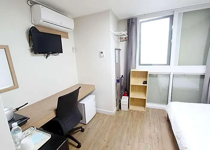 Hotel #503 Clean 3min Ehwa Univ. Yonsei Univ Seogang Seúl